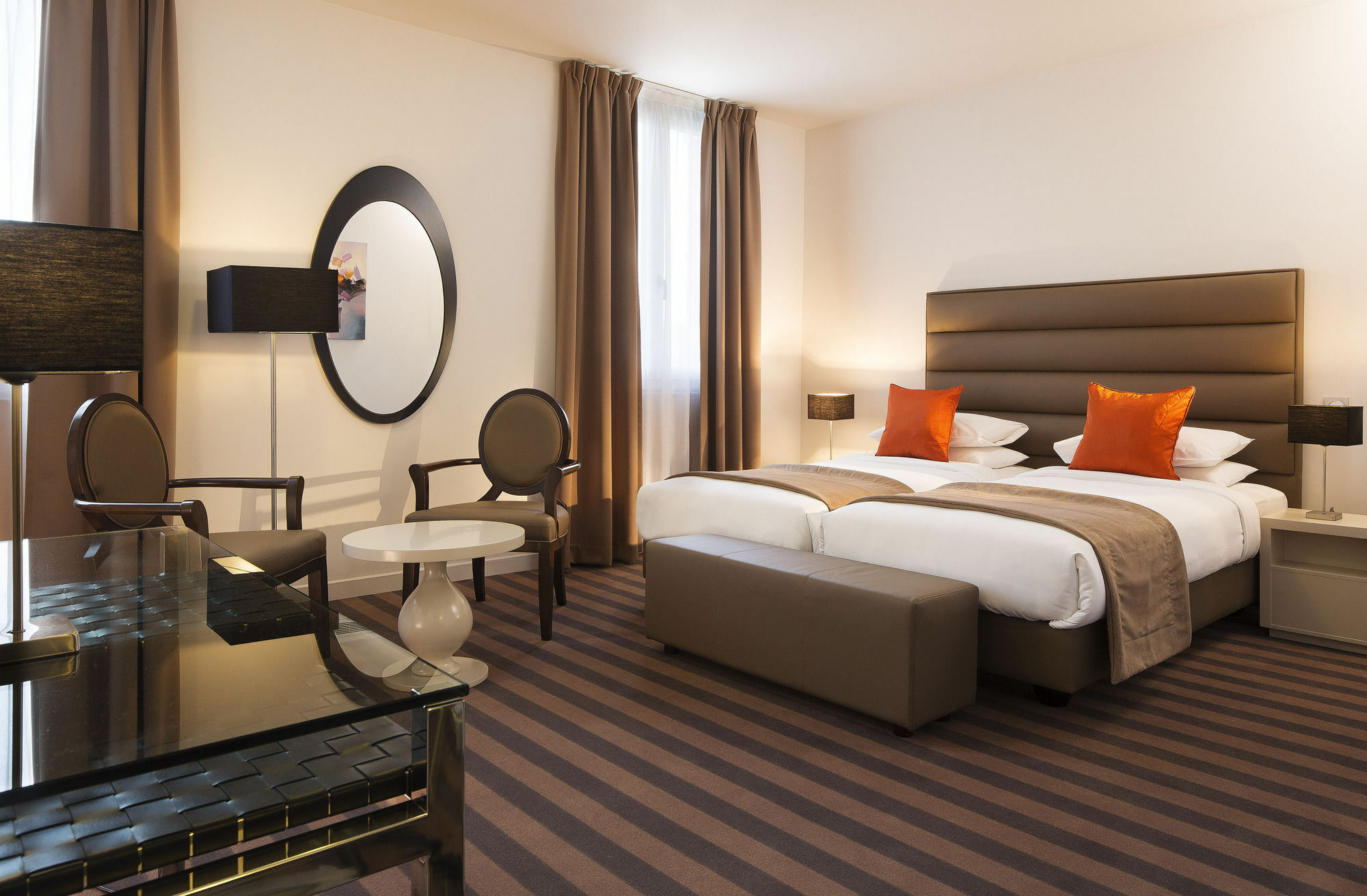 Executive Hotel Paris Женвилье Экстерьер фото